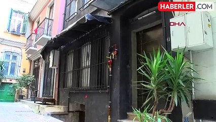 Beyoğlu'nda Turistlerden Birinin Şüpheli Ölümü