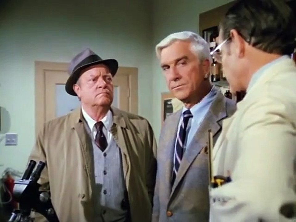 Die nackte Pistole - 2 Folge