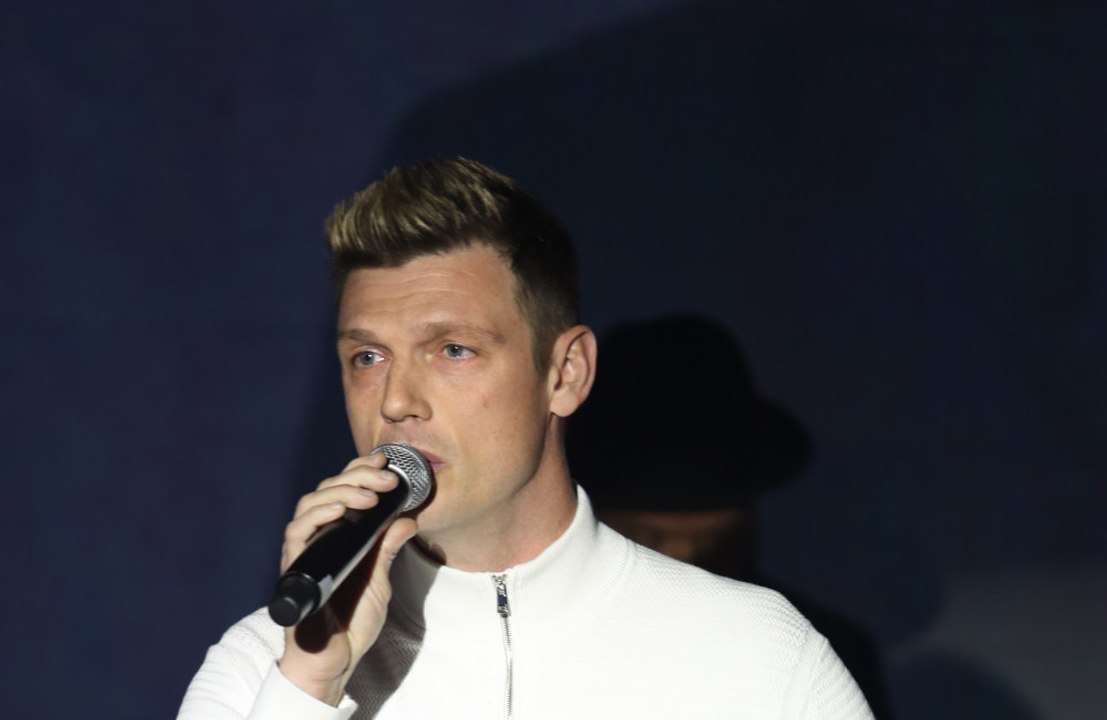 Nick Carter entra com ação na Justiça contra mulheres que o acusam de violência sexual