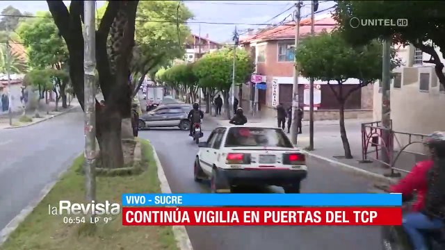​Cocaleros se movilizan en Sucre y la Policía refuerza operativo en oficinas del Órgano Judicial