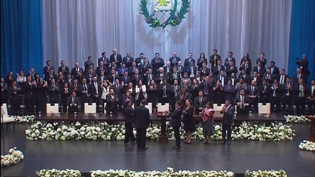 Bernardo Arévalo asume la presidencia de Guatemala