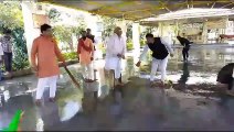 शिक्षा मंत्री मदन दिलावर ने की रामगंजमंडी के श्रीगायत्री मंदिर में सफाई