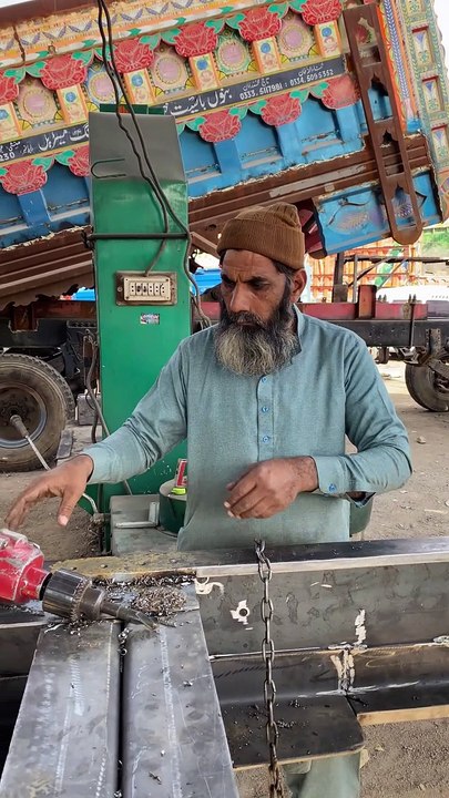 Truck Frame Work #frame #truck #shortsvideo #ytshorts