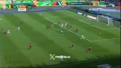 Pape Gueye ouvre le score pour le Sénégal
