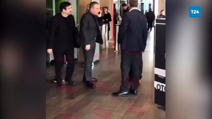 Kulüpler Birliği Başkanı Ali Koç, Faruk Koca'yı sarılarak uğurladı