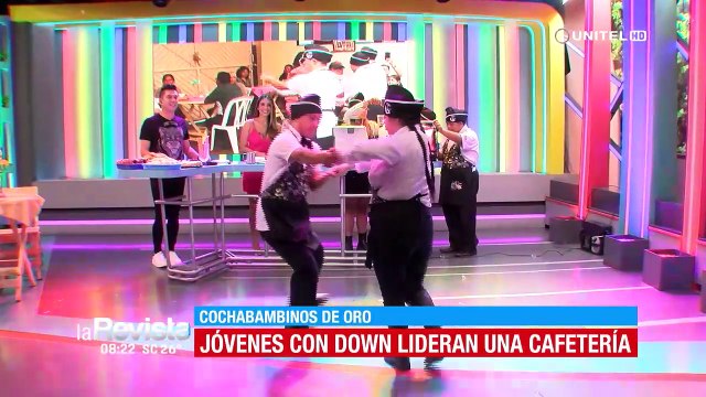 Jóvenes con Síndrome de Down lideran una panadería cochabambina 