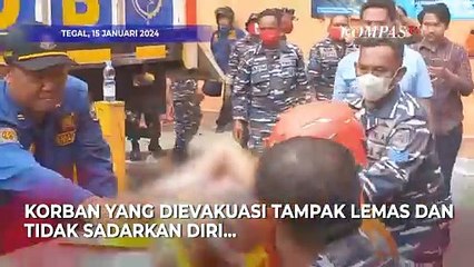 Karaoke New Orange Tegal Kebakaran, Begini Suasana Evakuasi Korban Dikeluarkan dari Gedung