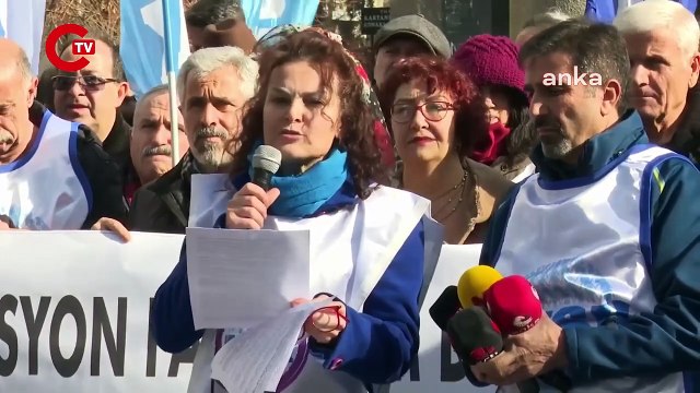 KESK'ten 'zam' protestosu En düşük emekçi maaşı 53 bin TL, emekli maaşı 18 bin TL olmalı...