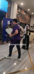 Download Video: Fiori e alcuni piatti della cucina tradizionale: come ? stata accolta la Fiorentina a Riyad