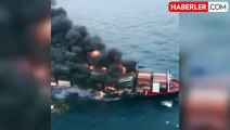 ABD'ye ait Marshall Adaları bayraklı yük gemisi, Yemen'in Aden Körfezi açıklarında füze ile vuruldu