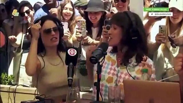 Lali Espósito y Candela Vetrano cantaron en vivo la canción que escribieron cuando tenían once años