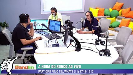 O Ronco se empolgou e lutou Karatê ao vivo - A Hora do Ronco