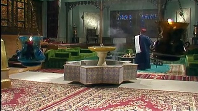 مسلسل بين القصرين ح 2 - محمود مرسي و شويكار