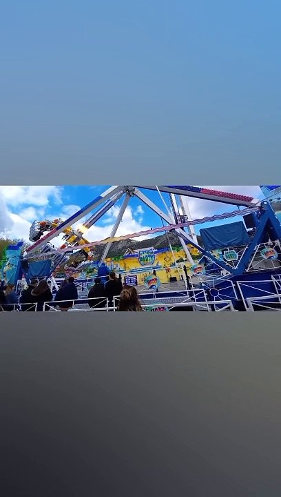 Foire des RAMEAUX   Foire de GRENOBLE 2023   #grenoble  #manege #france  #foire #animation  (27)