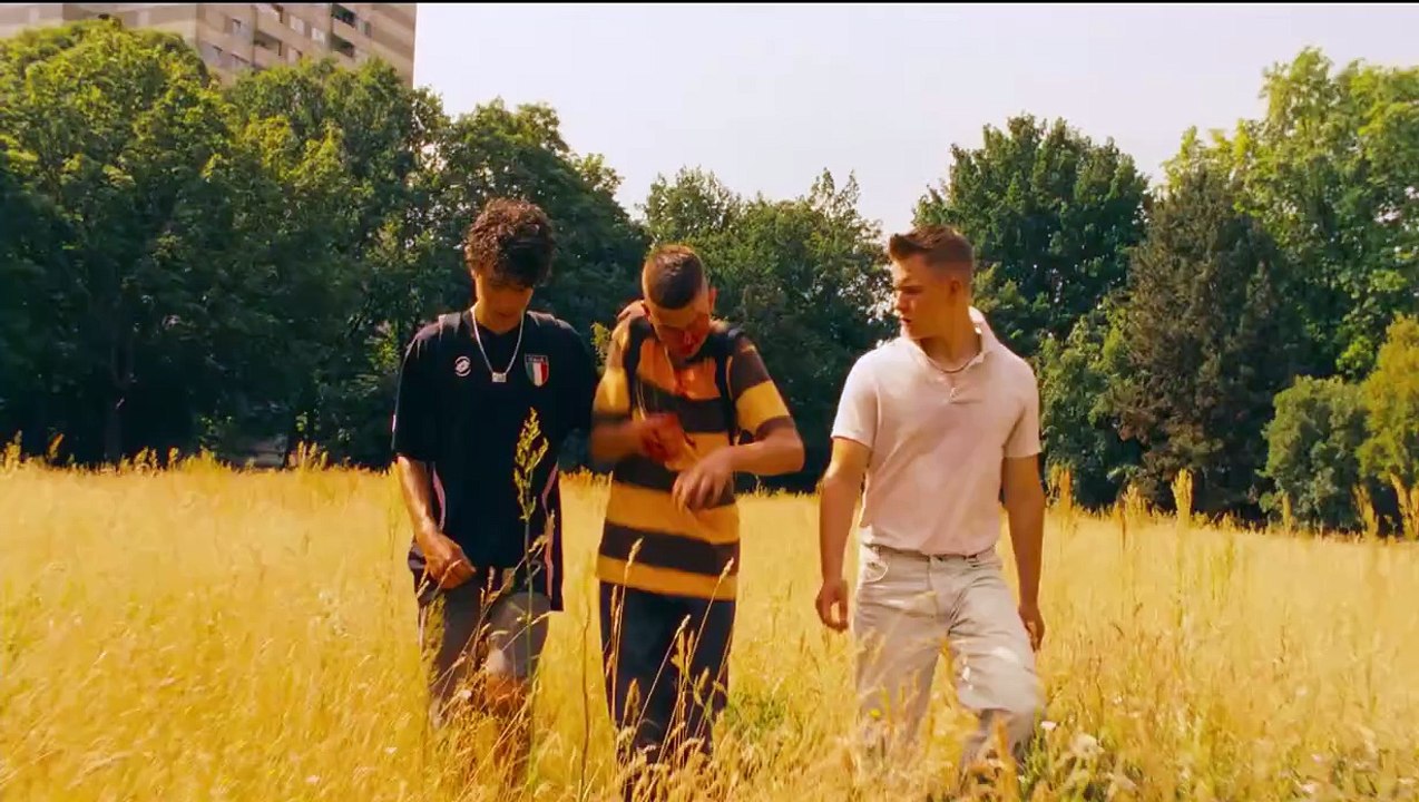 'Sun and Concrete' (Sonne und Beton) | Trailer | Berlinale 2023