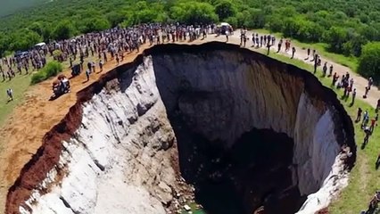 Sinkhole Appears On Familys Land, What Police Find At The Bottom Makes Them Turn Pale