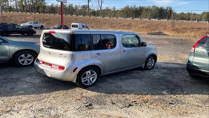 TEEN SHOT DEAD IN LAS LOMAS