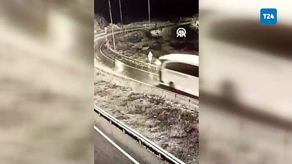 Yolcu otobüsü devrildi: 9 kişi hayatını kaybetti, çok sayıda yaralı var