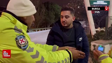 Bursa'da alkollü sürücünün alkolmetreye üflememe bahaneleri