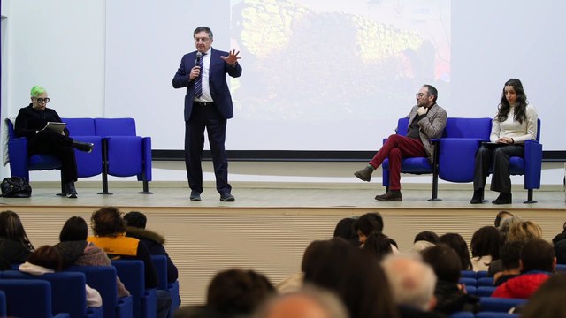 «Cu resta arrinesci», la bellezza contro lo spopolamento: un progetto di Mario Incudine e associazione Acers