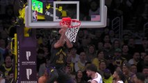 Davis throws down dominant dunk to sink OKC