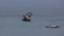 Romanya açıklarında yan yatan kuru yük gemisi Kastamonu'ya kadar sürüklendi