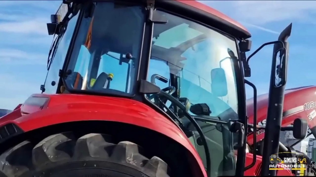 Case IH Farmall 105 U - Traktor