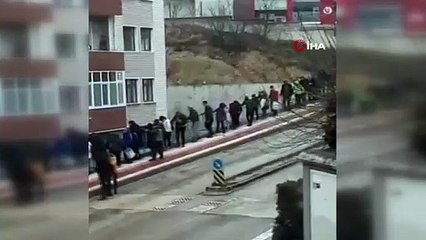 Yol değil sanki buz pisti!