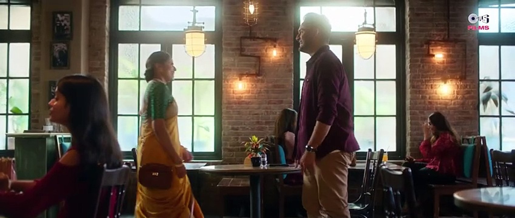 Sridevi Prasanna _ Marathi Movie  Saie Tamhankar _ Siddharth Chandekar _ Vishal Modhave