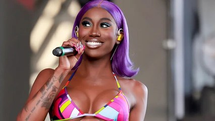 Flo Milli Crowns TikTok Billboard Top 50 With ‘Never Lose Me’ | Billboard News