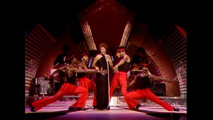 Aretha Franklin - Sweet Passions - The Midnight Special - 1977