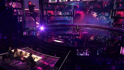 Simon Cowell calls Yu Hojin's magic ＂WORLD-CLASS＂ ｜ AGT： Fantasy League 2024