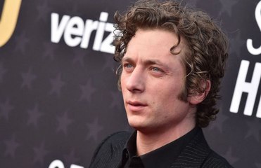 Jeremy Allen White et Rosalía en couple ? Ces images affolent la Toile