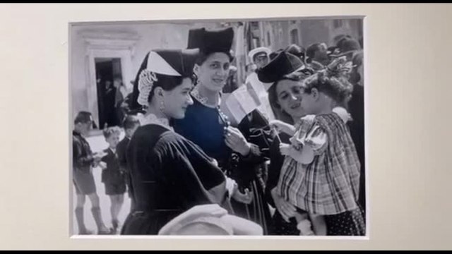 Hilde in Italia , l'arte e le donne di Scanno nelle foto Lotz-Bauer