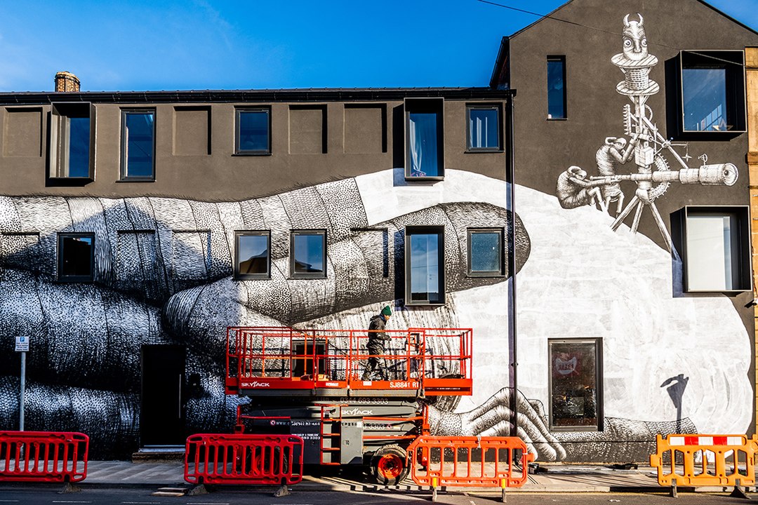 phlegm-artist-works-on-mural-at-eye-witness-works-video-dailymotion