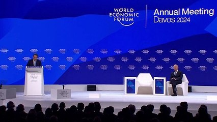 China pede em Davos menos obstáculos comerciais