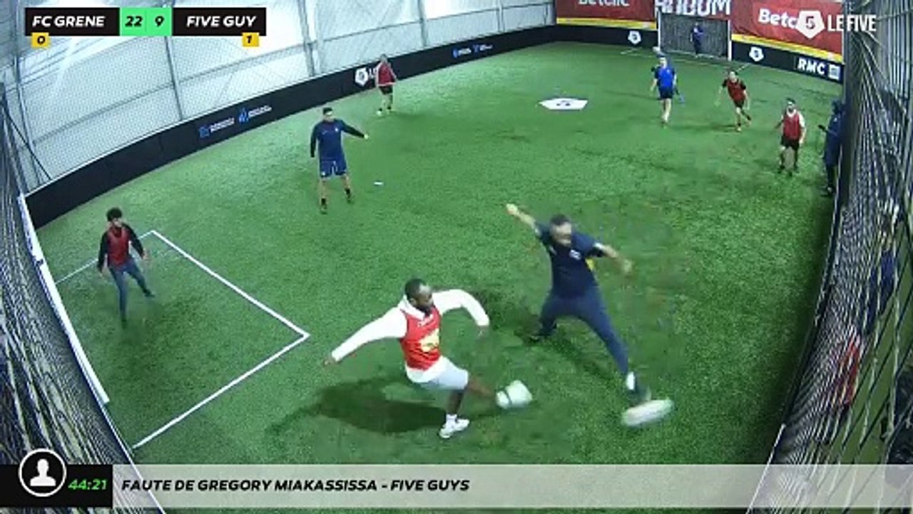 Faute de Gregory Miakassissa - FIVE guys