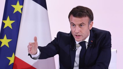 Video herunterladen: Tenue unique à l’école, impôts, congé de naissance… Ce qu’il faut retenir des annonces d’Emmanuel Macron