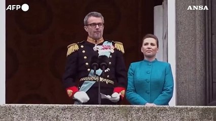 Danimarca, Federico X acclamato dopo la salita al trono