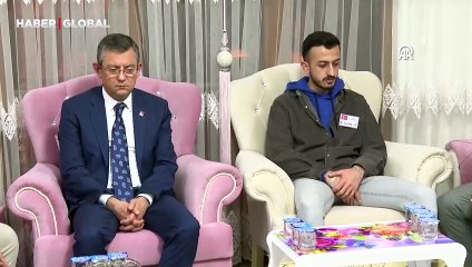CHP Genel Başkanı Özel'den şehit ailesini ziyaret etti