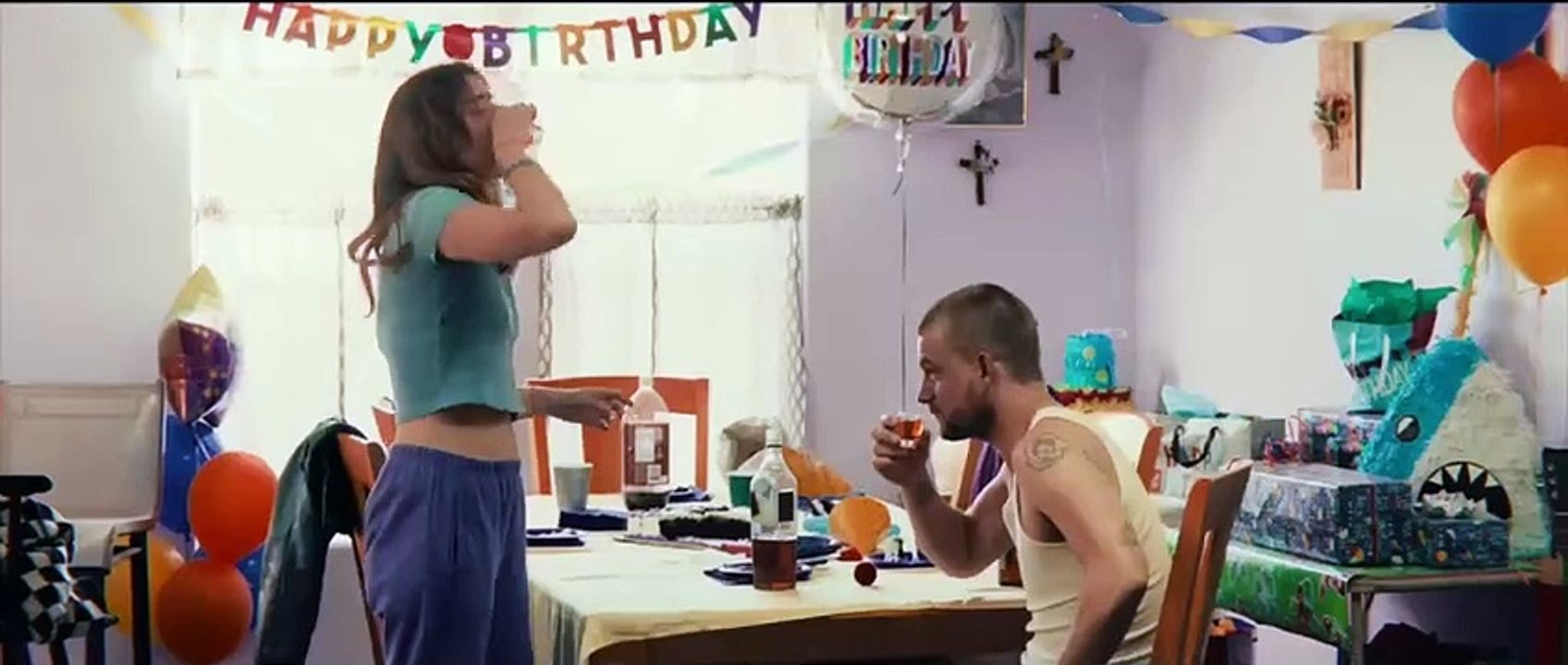 Bleeding Love Trailer OV