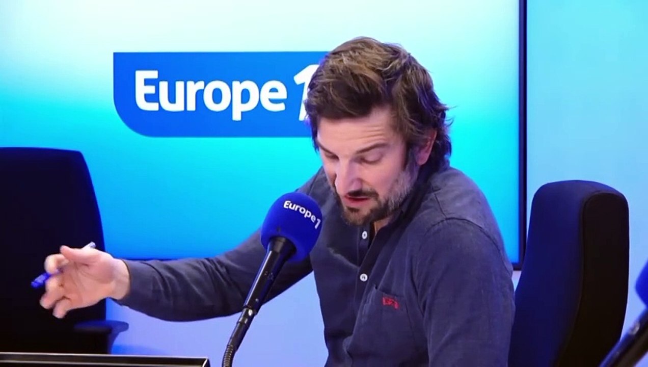 «Emmanuel Macron a-t-il trop de temps libre ?»