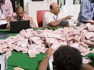 अर्जुन ने CBI  बनकर कमिशनर के घर पर मारा छापा , Tamil South Indian movie dubbed in hindi in hd