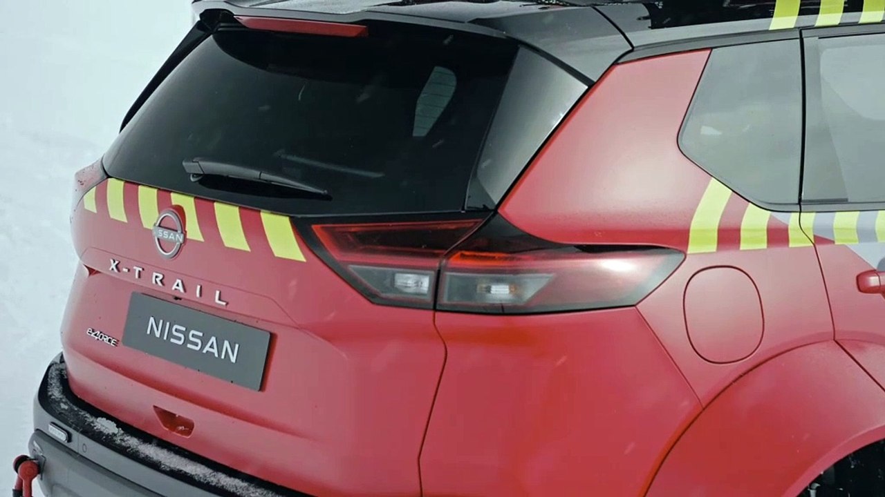 Nissan X-Trail Mountain Rescue (Statique)