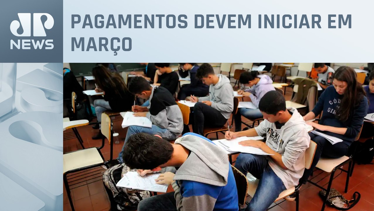 Governo sanciona auxílio para estudantes do ensino médio