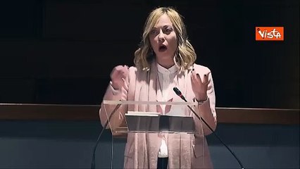 Meloni: "Trasformare Italia da fanalino di coda a modello per uso fondi Ue"