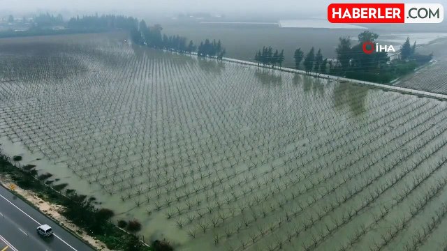 Asi Nehri Taştı, 10 Bin Dekar Tarım Arazisi Sular Altında Kaldı