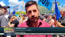 Argentinos se movilizan en rechazo a proyectos de ley encabezados por el presidente Milei