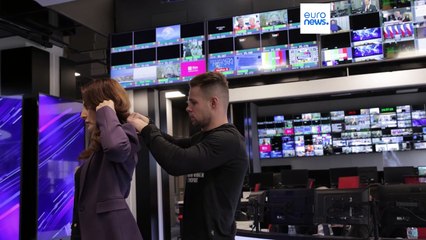 Еврокомиссар защищает свободу СМИ в Польше и Венгрии 🇪🇺