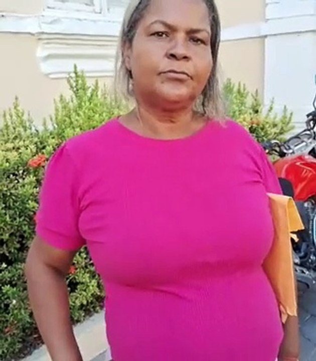 Educação: Pais de alunos cobram por matrículas, NTE-10 de Juazeiro firma compromisso